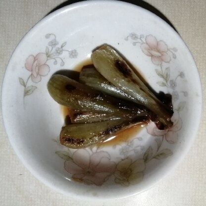 特盛野菜に1束有り、初チャレンジ! どこまで食べられるか分からず、調味料半量で作り、子供が全部食べそうになり、ストップ!　1本食ました。簡単で美味しかった!